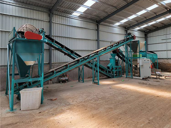 Linha de produção de fertilizantes orgânicos de mistura e secagem em lotes com tecnologia Pelletizer Click