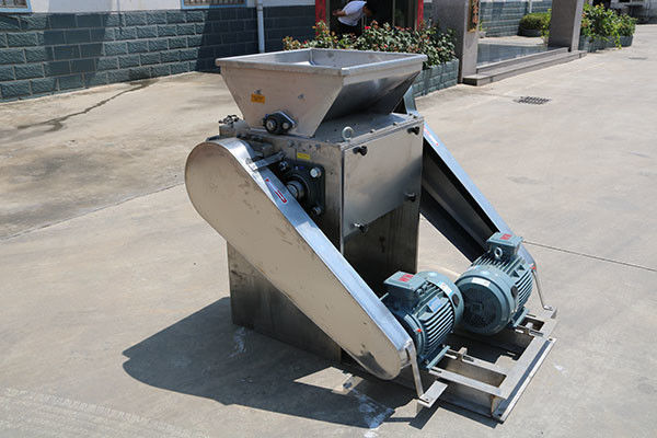 Triturador de ureia de aço inoxidável com baixo consumo de energia, fácil de operar, resistente e durável