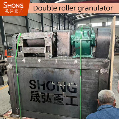 18Máquina de granulação de pressão de rolos duplos de aço carbono de potência de.5kw para produção de fertilizantes compostos de 1,5 a 2,5 toneladas por hora